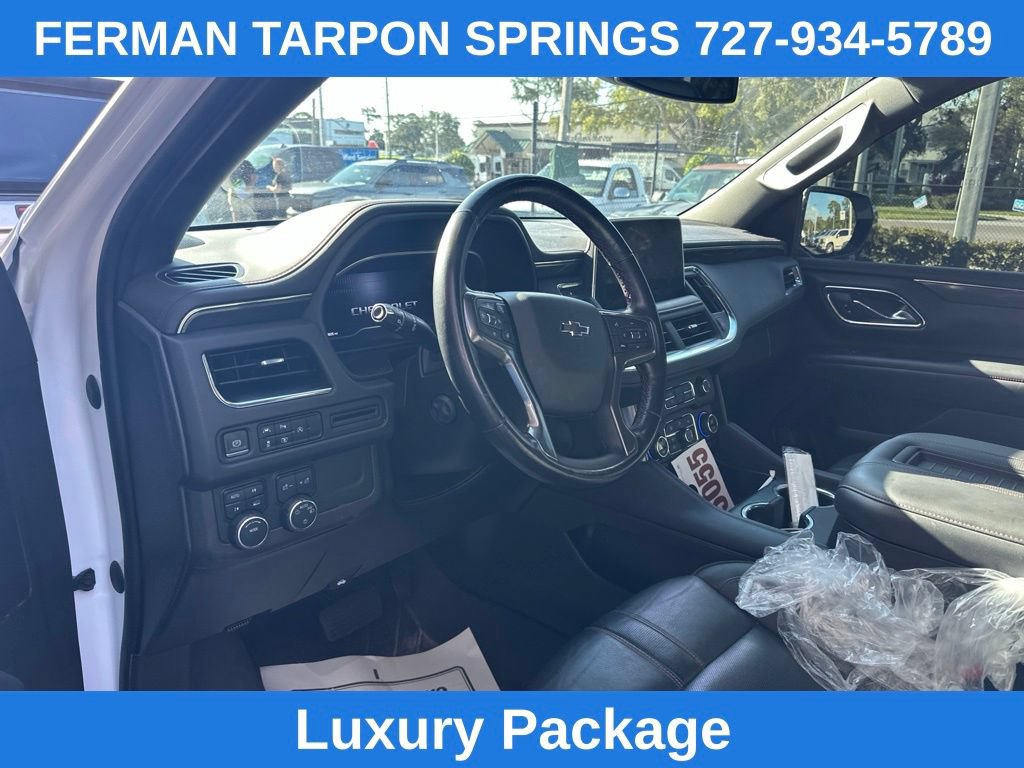 Used 2023 Chevrolet Suburban RST w/ Luxury Package AWD/4WD image 9