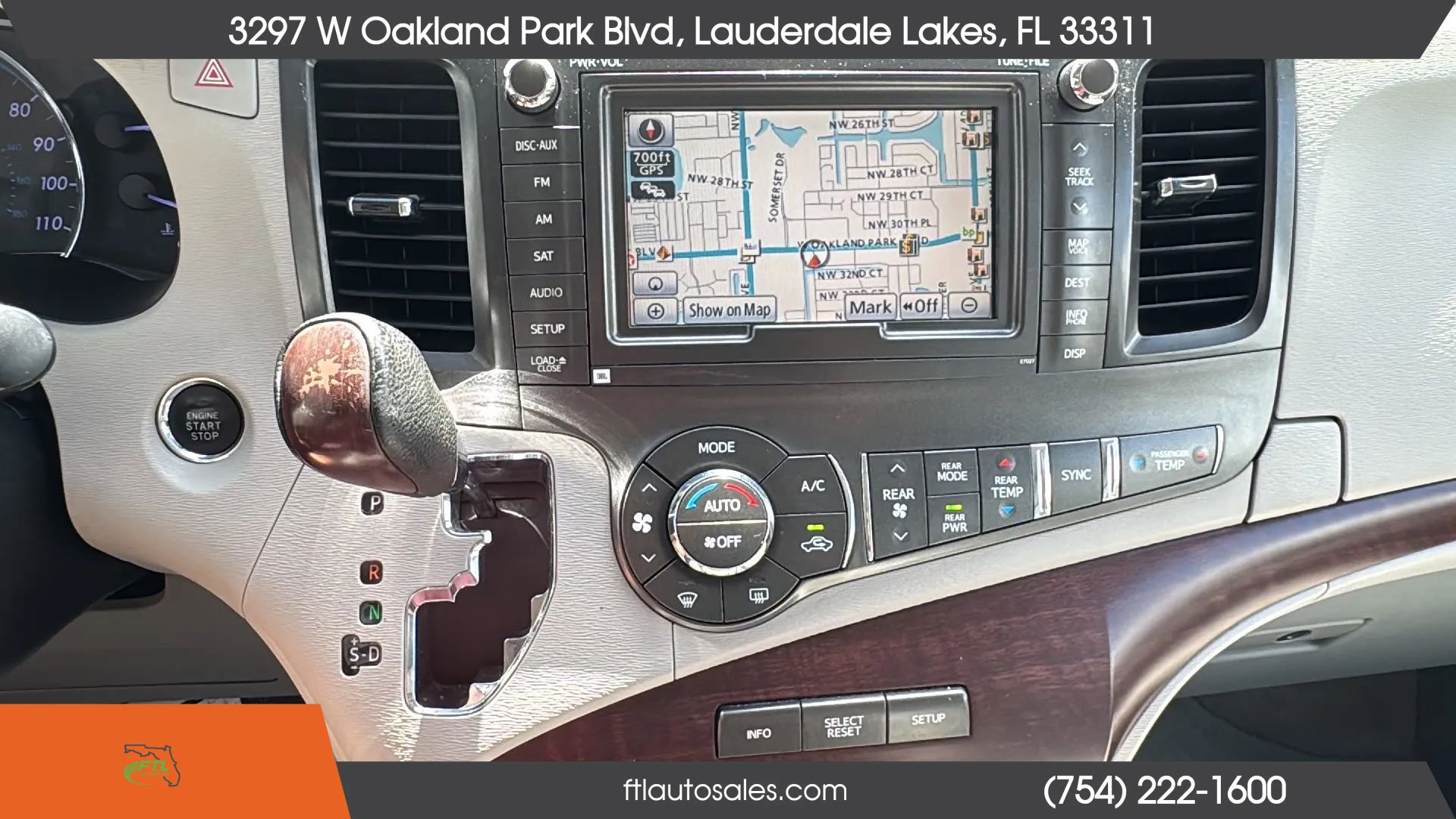 Used 2014 Toyota Sienna Limited w/ Limited Premium Package image 67