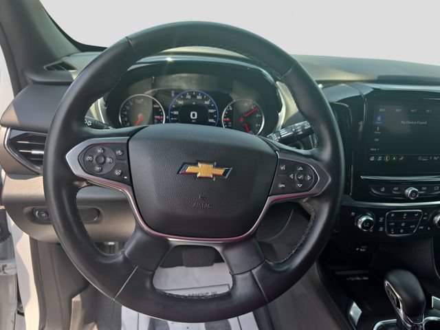 Used 2023 Chevrolet Traverse Premier FWD image 18