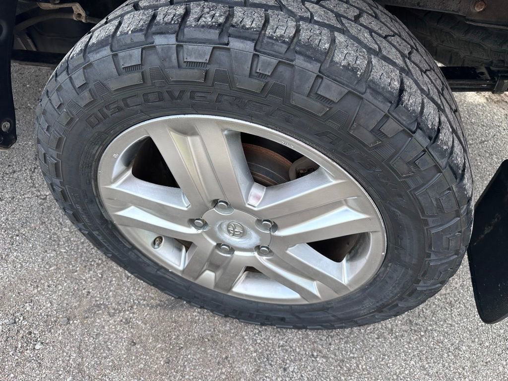 Used 2008 Toyota Tundra Limited AWD/4WD image 11