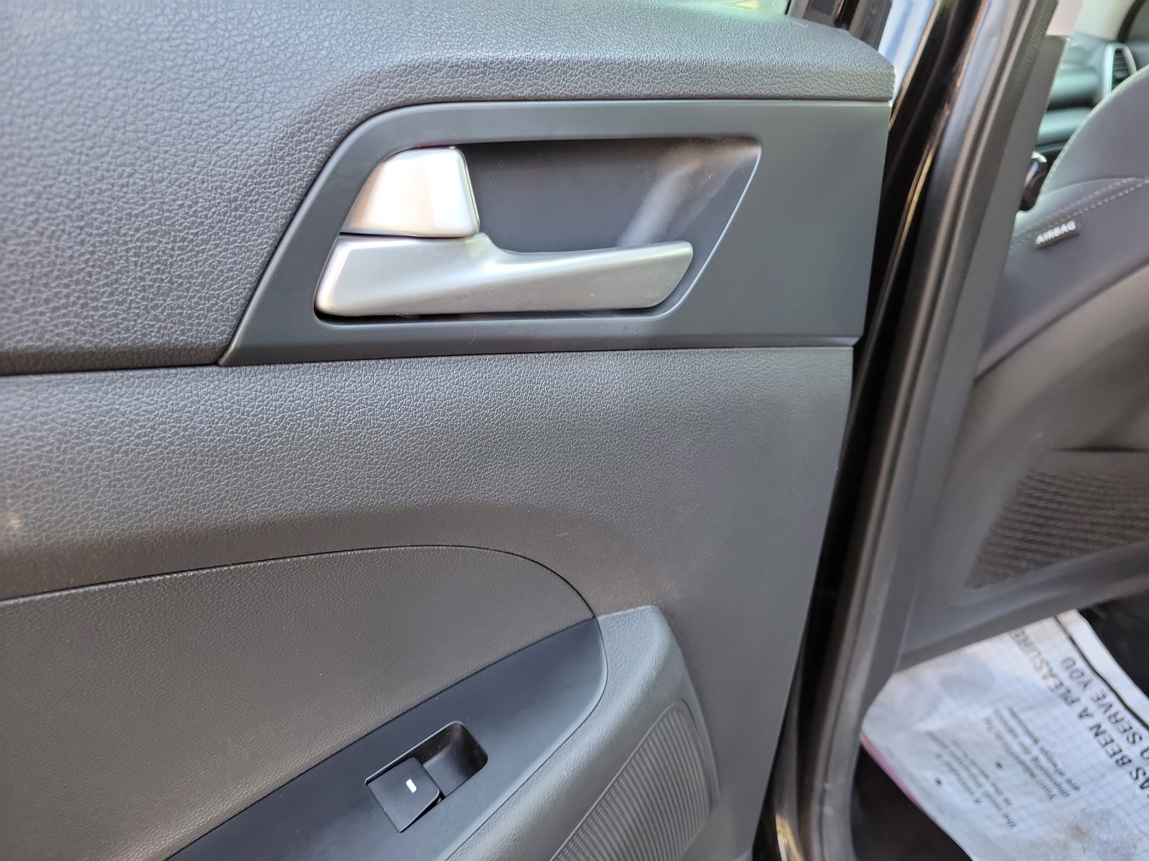 Used 2020 Hyundai Tucson SE image 13