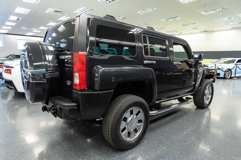 Used 2008 HUMMER H3 Alpha image 5