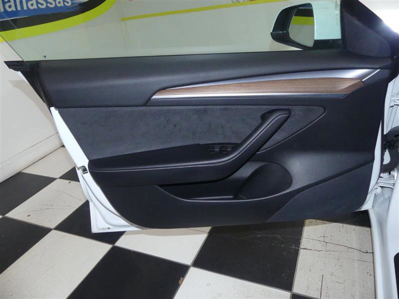 Used 2021 Tesla Model 3 Long Range image 22