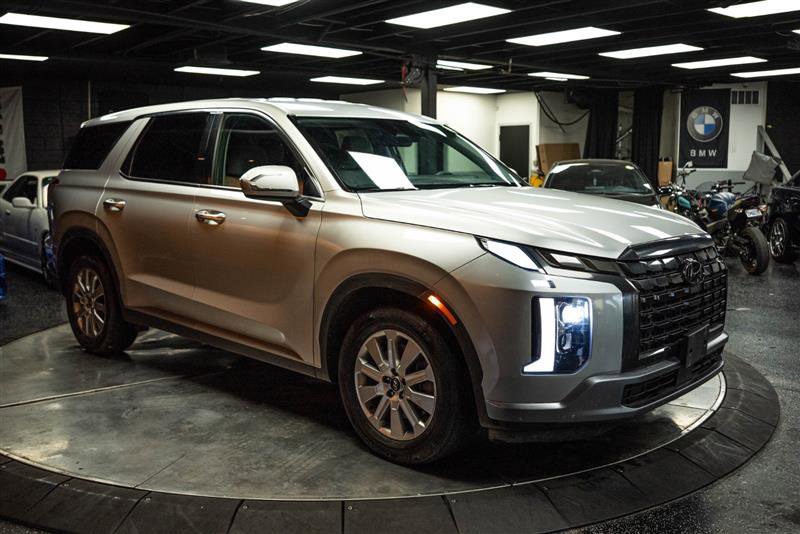 Used 2024 Hyundai Palisade SE image 5