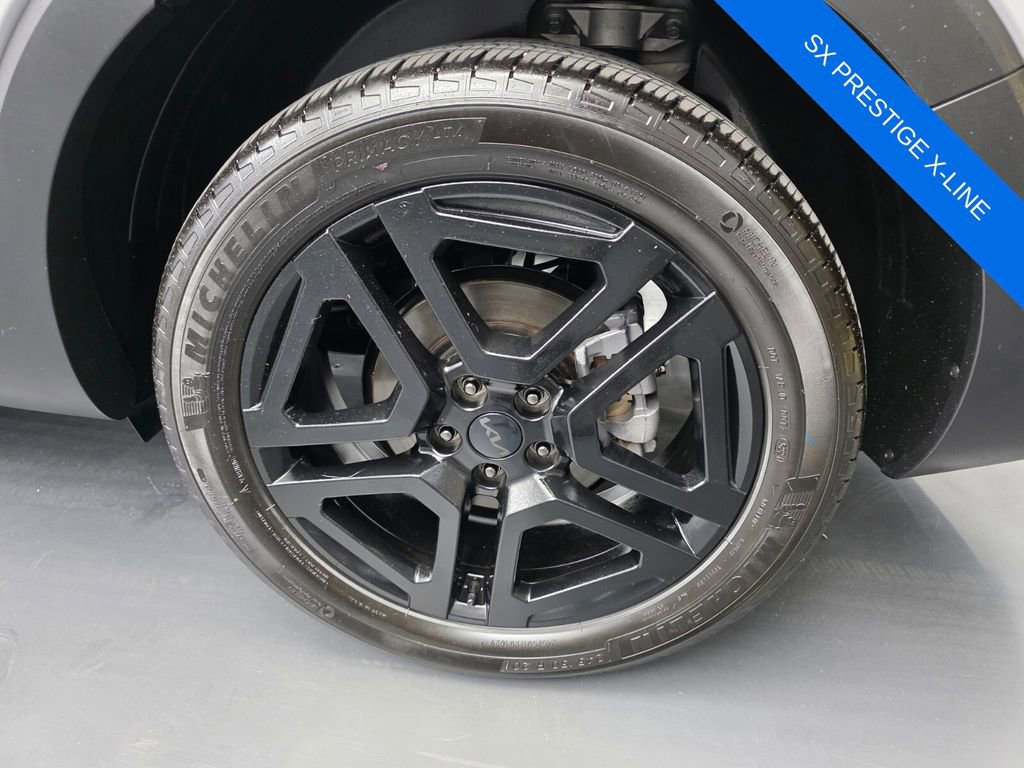 Used 2025 Kia Telluride SX Prestige X-Line image 18