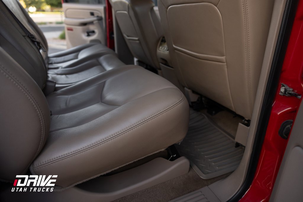 Used 2007 GMC Sierra 2500 SLT w/ Heavy-Duty Power Package image 22