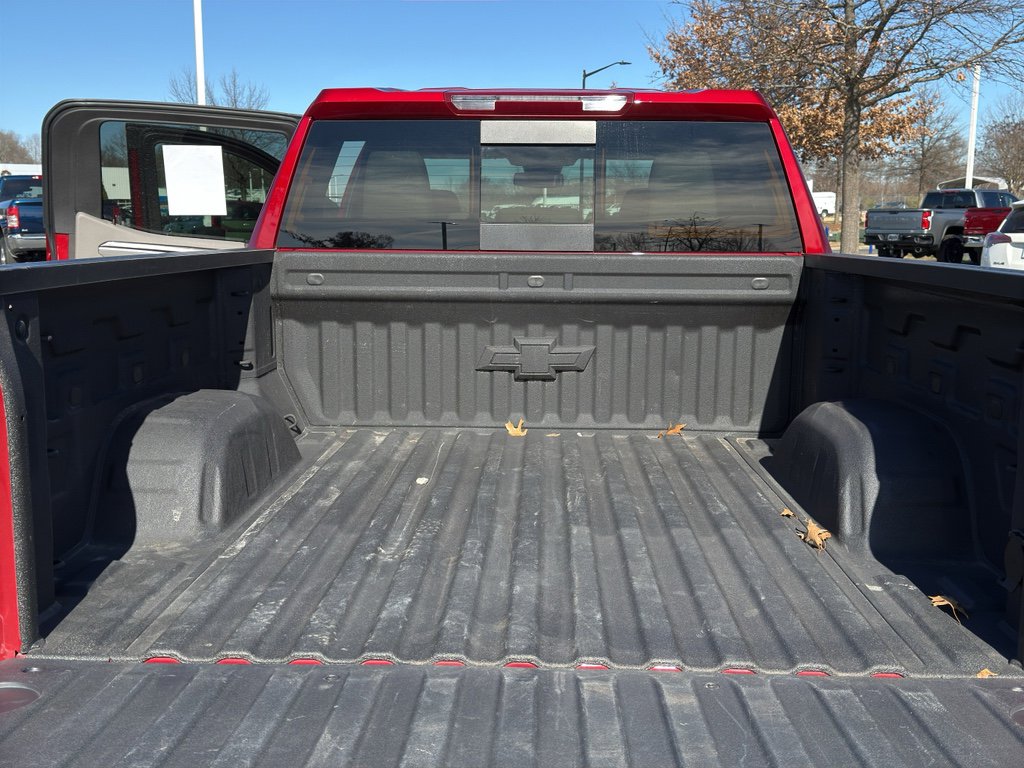 Used 2025 Chevrolet Silverado 1500 LTZ w/ LTZ Convenience Package II image 31