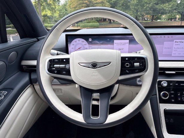 Used 2025 Genesis GV80 3.5T Prestige AWD/4WD image 9