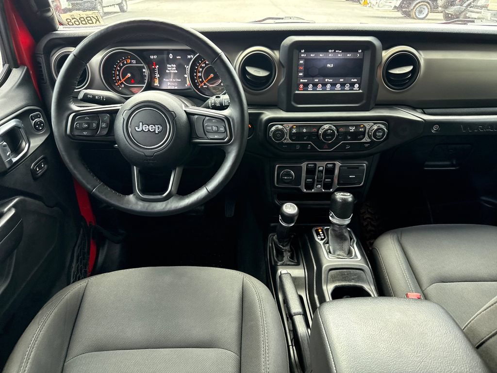 Used 2018 Jeep Wrangler Unlimited Sport S AWD/4WD image 22