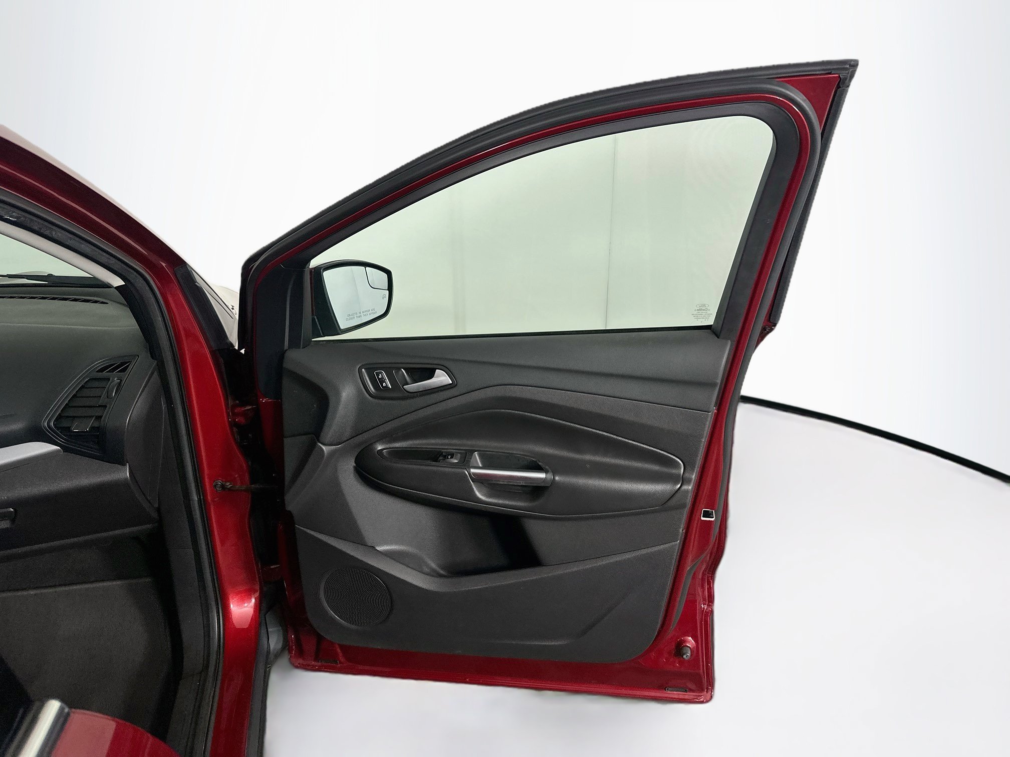 Used 2016 Ford Escape SE w/ Equipment Group 201A FWD image 29