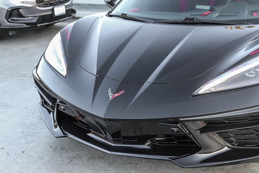 Used 2020 Chevrolet Corvette Stingray Preferred Cpe w/ 2LT Preferred Equipment Group RWD image 6