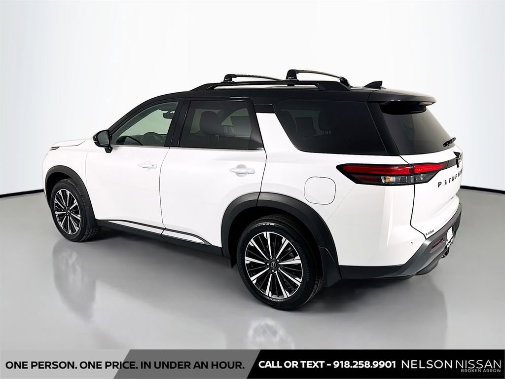 New 2026 Nissan Pathfinder Platinum image 7