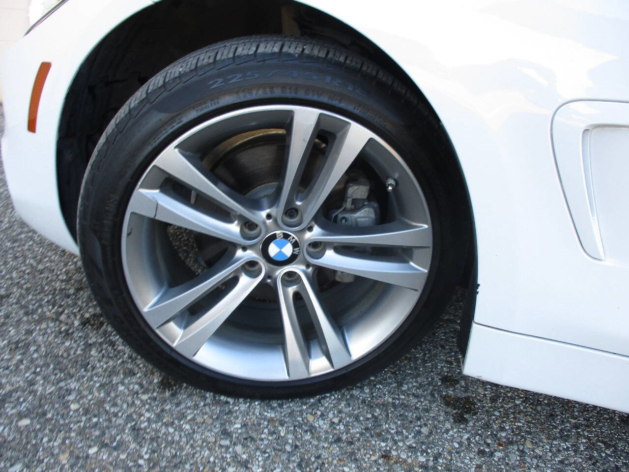 Used 2017 BMW 430i Convertible image 27