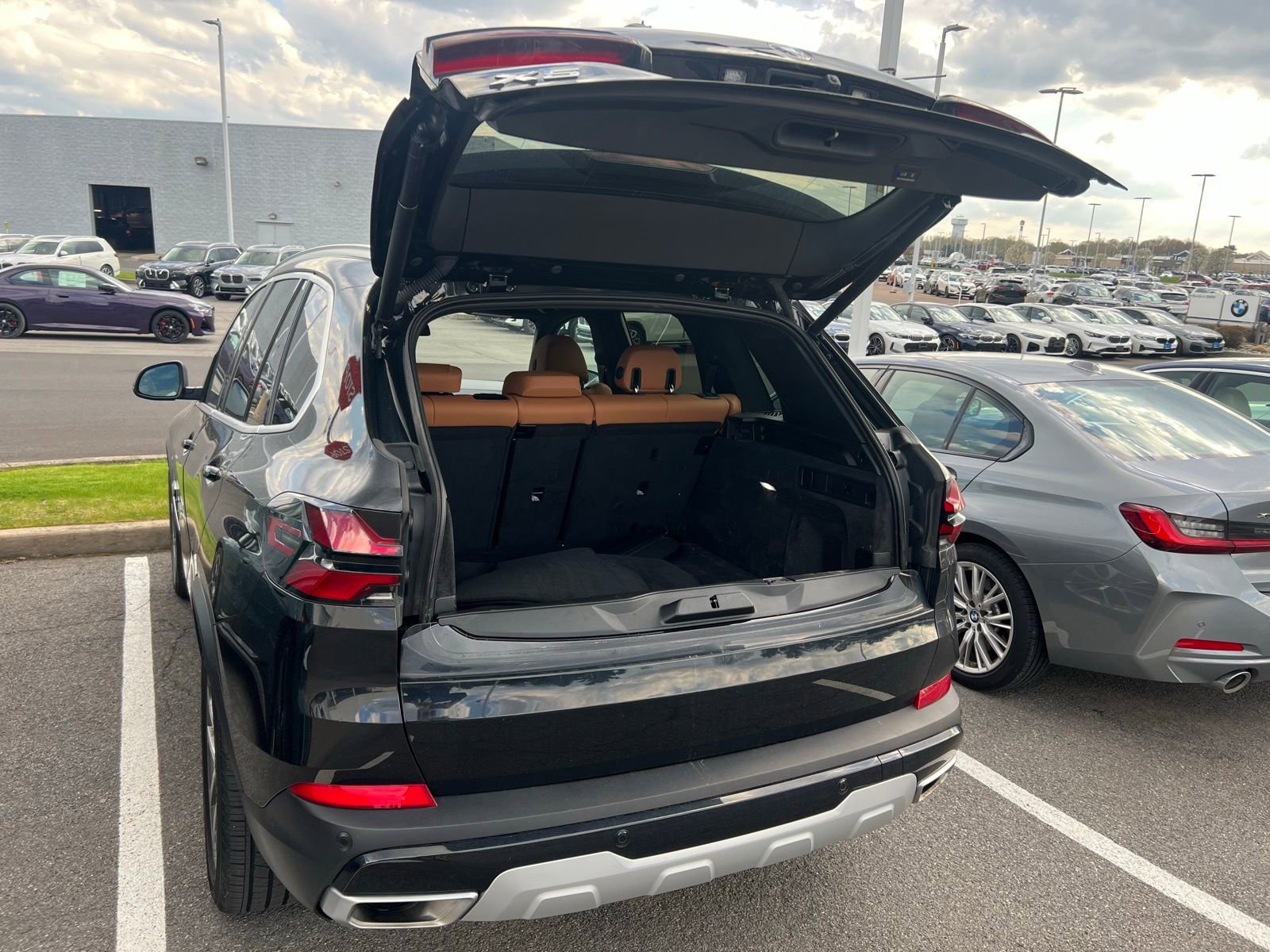 Certified 2024 BMW X5 xDrive40i w/ Premium Package AWD/4WD image 13