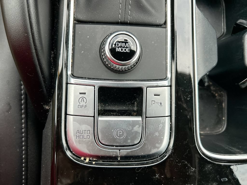 Used 2024 Kia Telluride LX FWD image 35