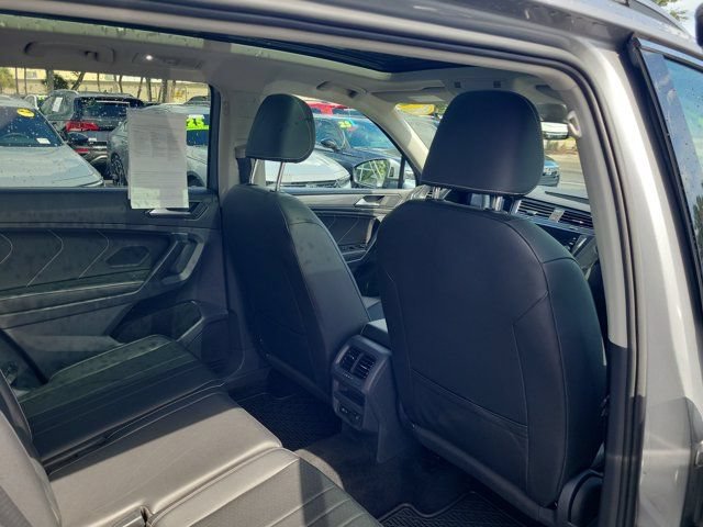Certified 2023 Volkswagen Tiguan SE AWD/4WD image 9