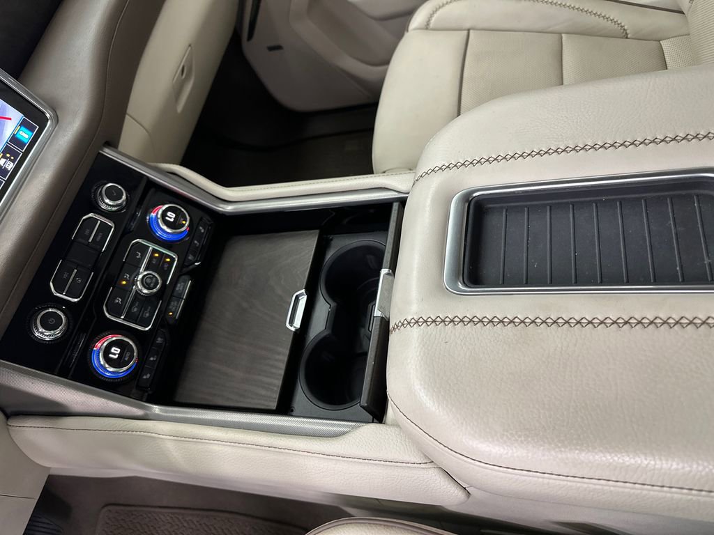 Used 2021 GMC Yukon XL Denali image 32