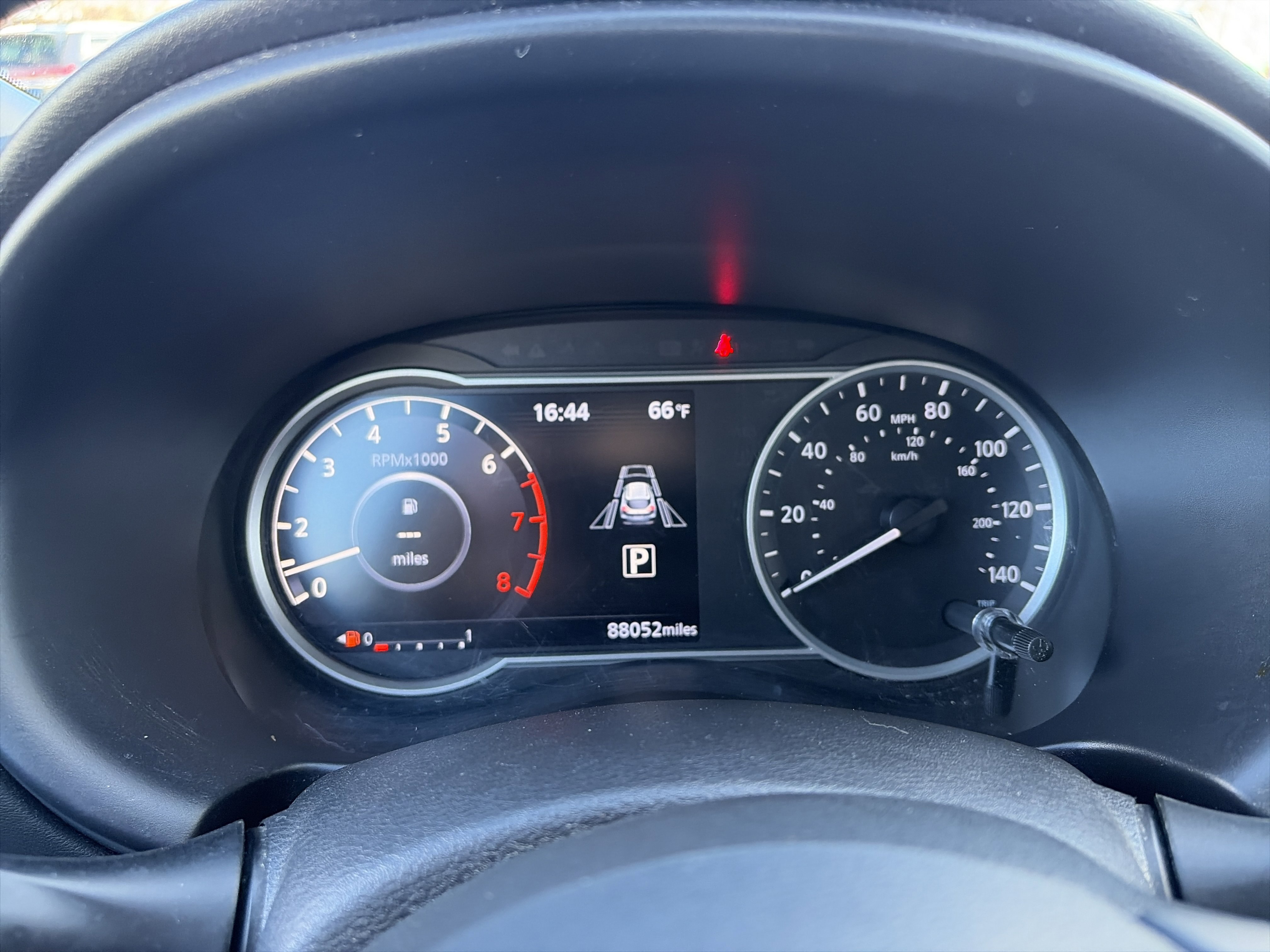 Used 2020 Nissan Kicks SR image 14