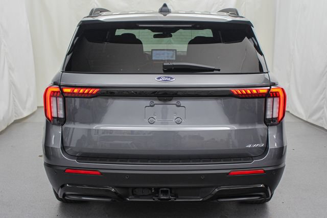 Certified 2026 Ford Explorer ST-Line AWD/4WD image 6