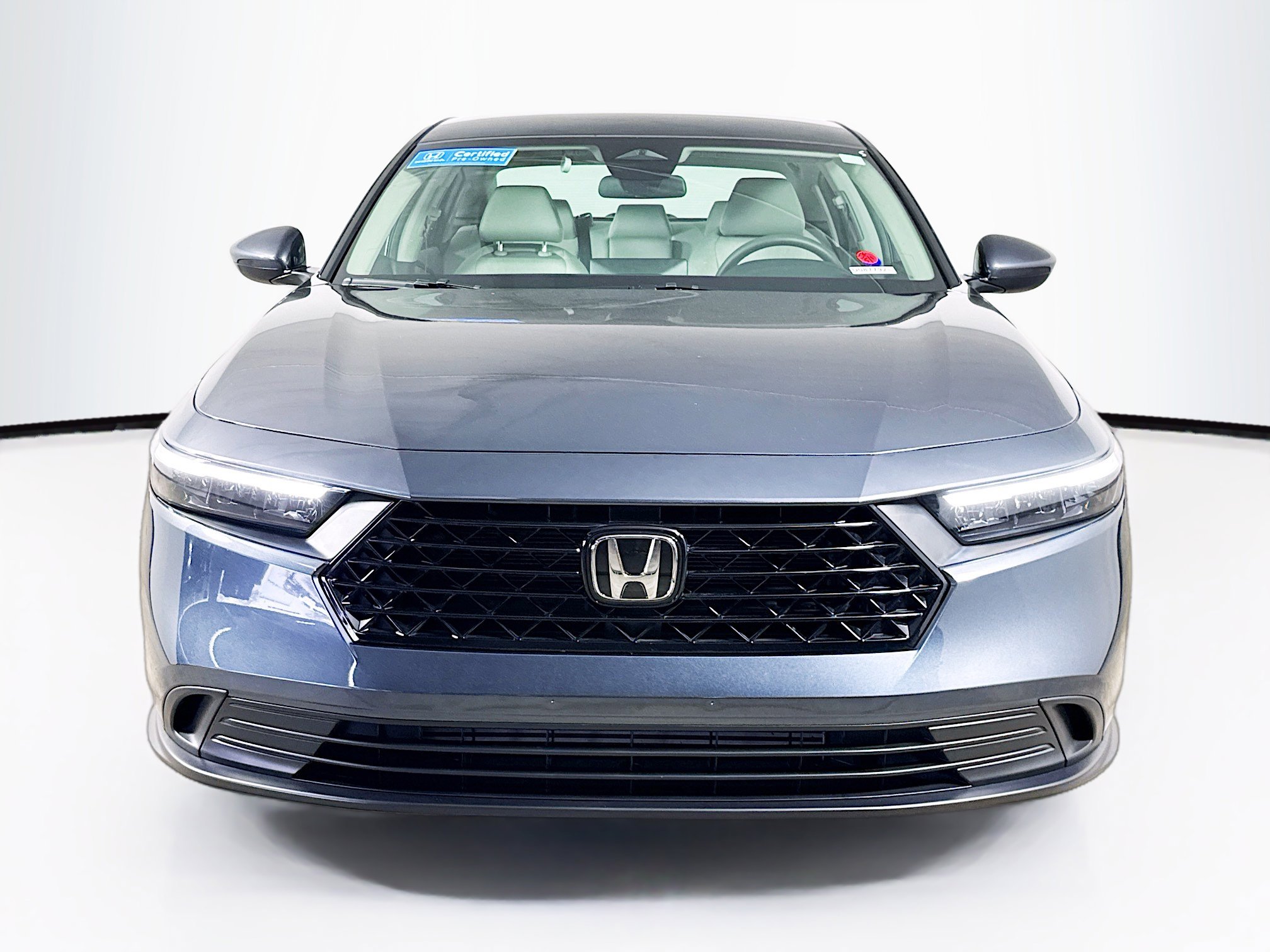 Certified 2025 Honda Accord LX image 3