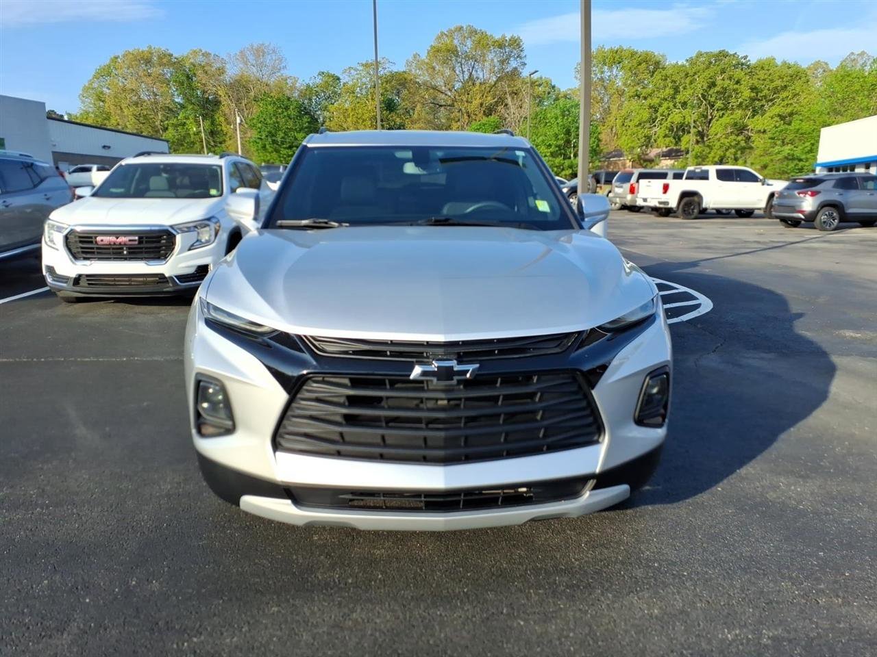 Used 2021 Chevrolet Blazer LT image 2