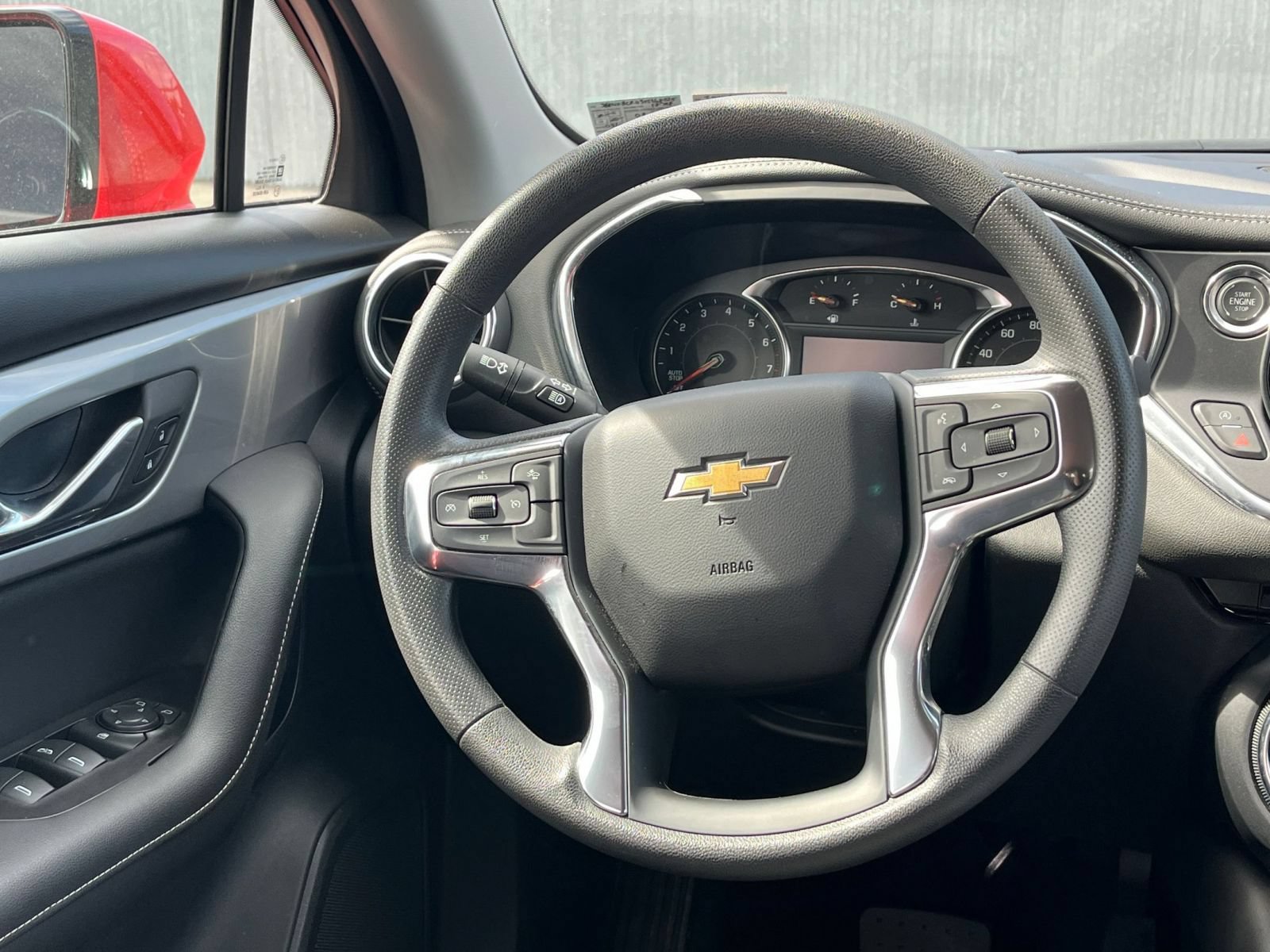 Used 2026 Chevrolet Blazer LT FWD image 28