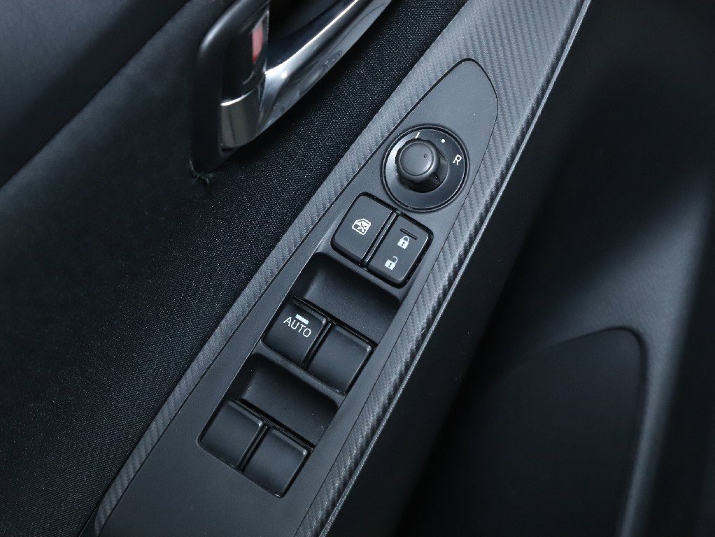 Used 2018 Toyota Yaris iA image 16