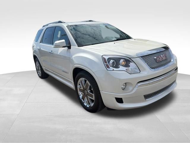 Used 2011 GMC Acadia Denali image 16