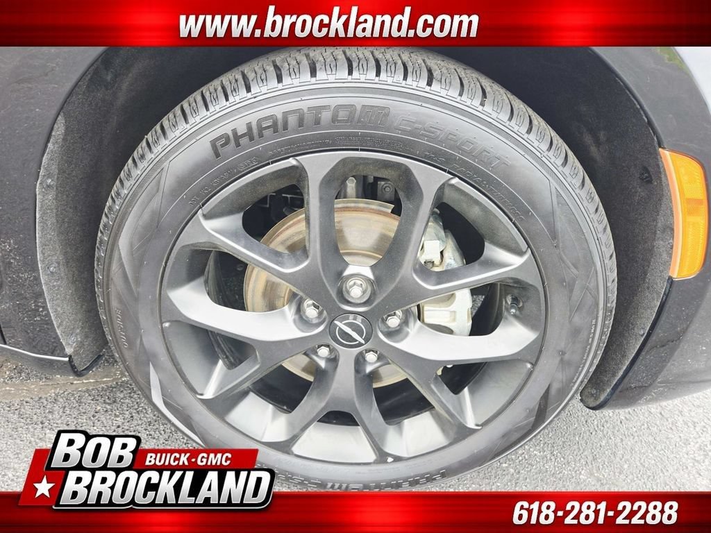 Used 2025 Chrysler Pacifica Limited FWD image 19