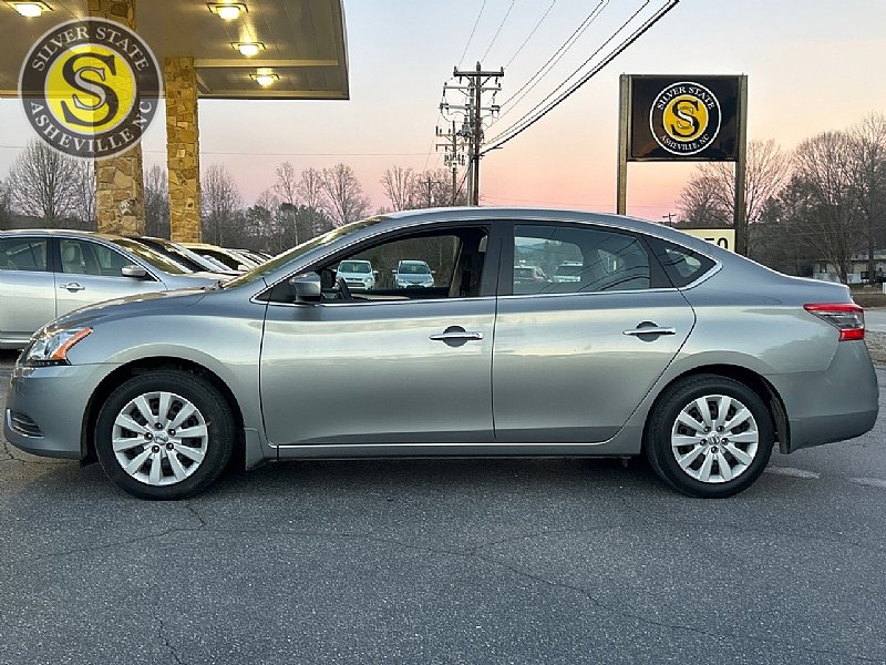 Used 2013 Nissan Sentra SV image 3