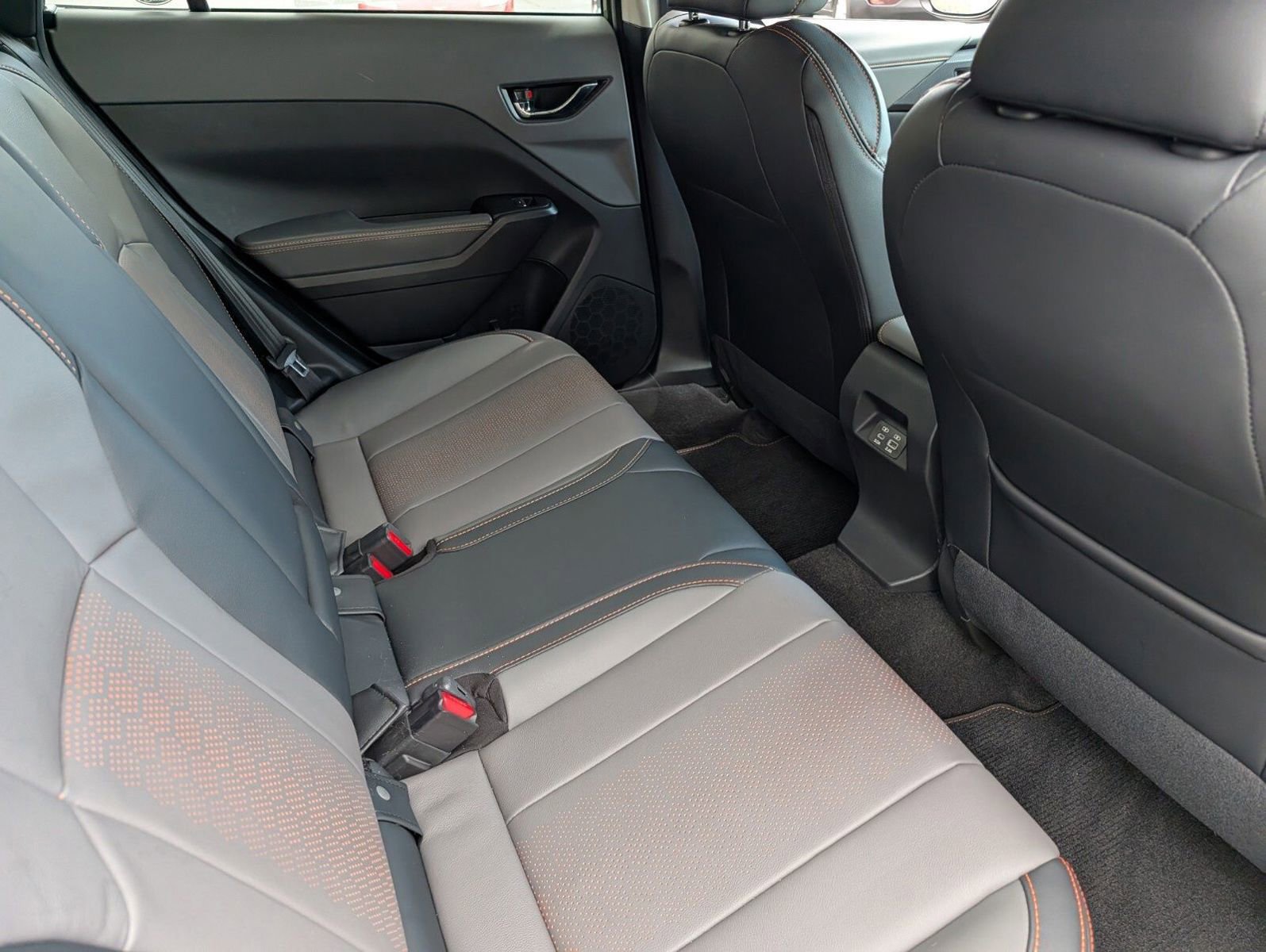 Used 2025 Subaru Crosstrek 2.5i Limited w/ Crosstrek Mirror Package image 19