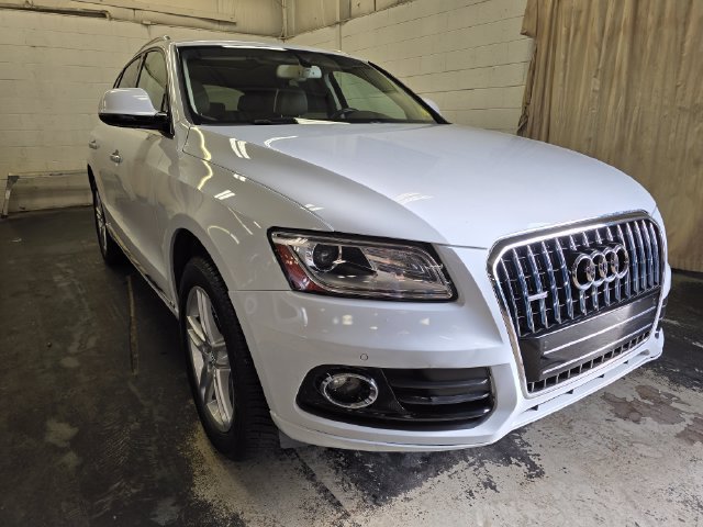 Used 2017 Audi Q5 2.0T Premium Plus AWD/4WD image 4