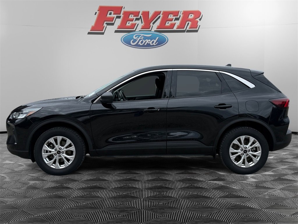 Certified 2024 Ford Escape Active image 2
