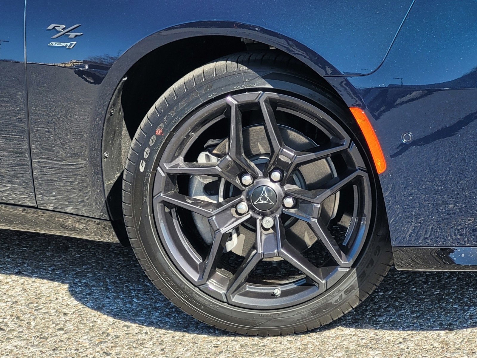 New 2024 Dodge Charger R/T w/ Plus Group image 4