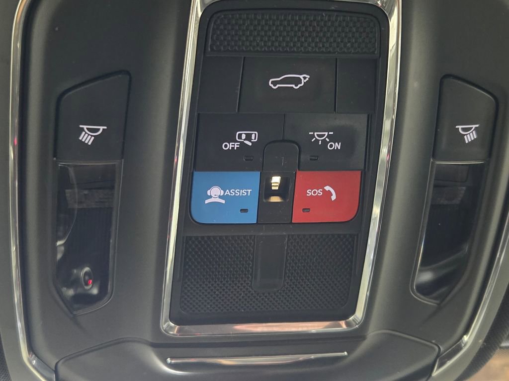 Certified 2022 Jeep Grand Cherokee L Laredo image 26