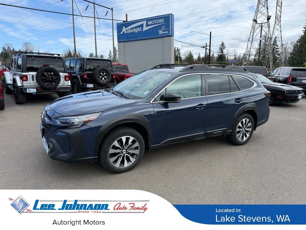 Used 2023 Subaru Outback Limited AWD/4WD image 1