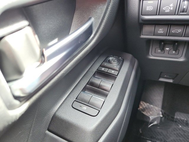 Used 2024 Toyota Land Cruiser image 38