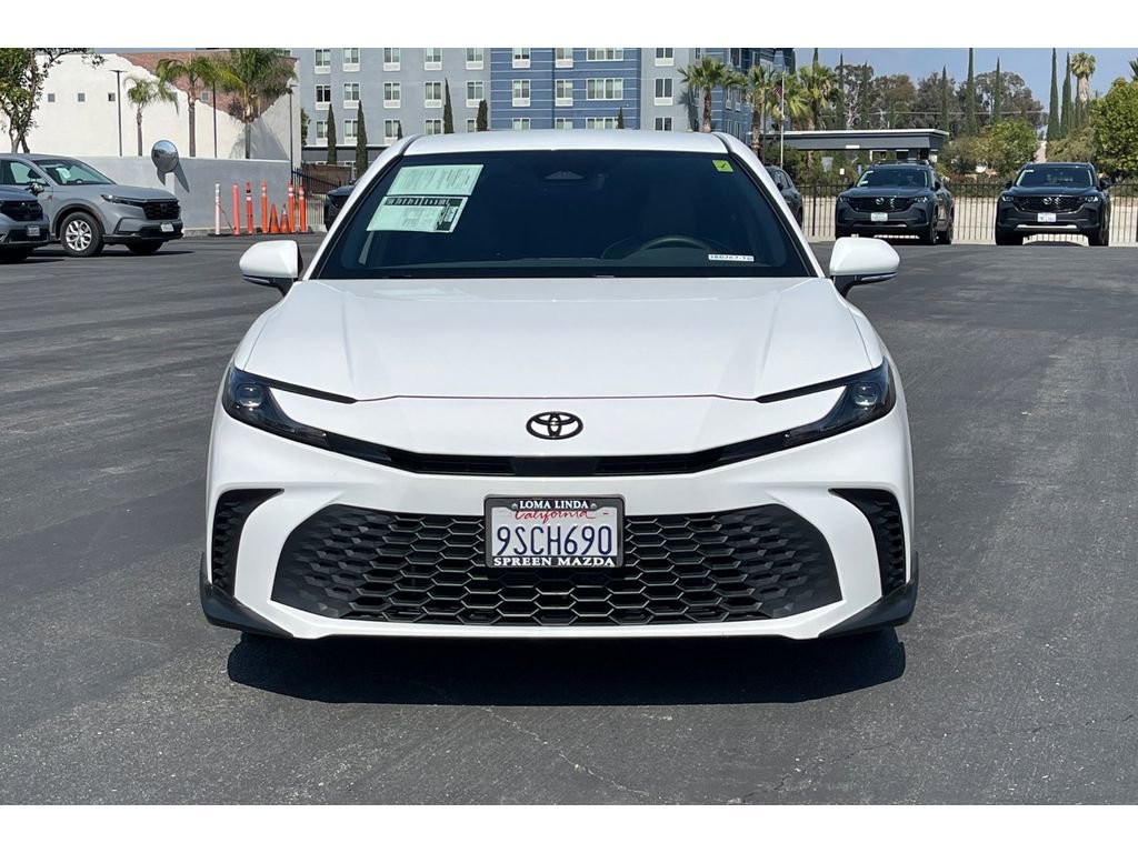 Used 2025 Toyota Camry SE w/ Convenience Package FWD image 10