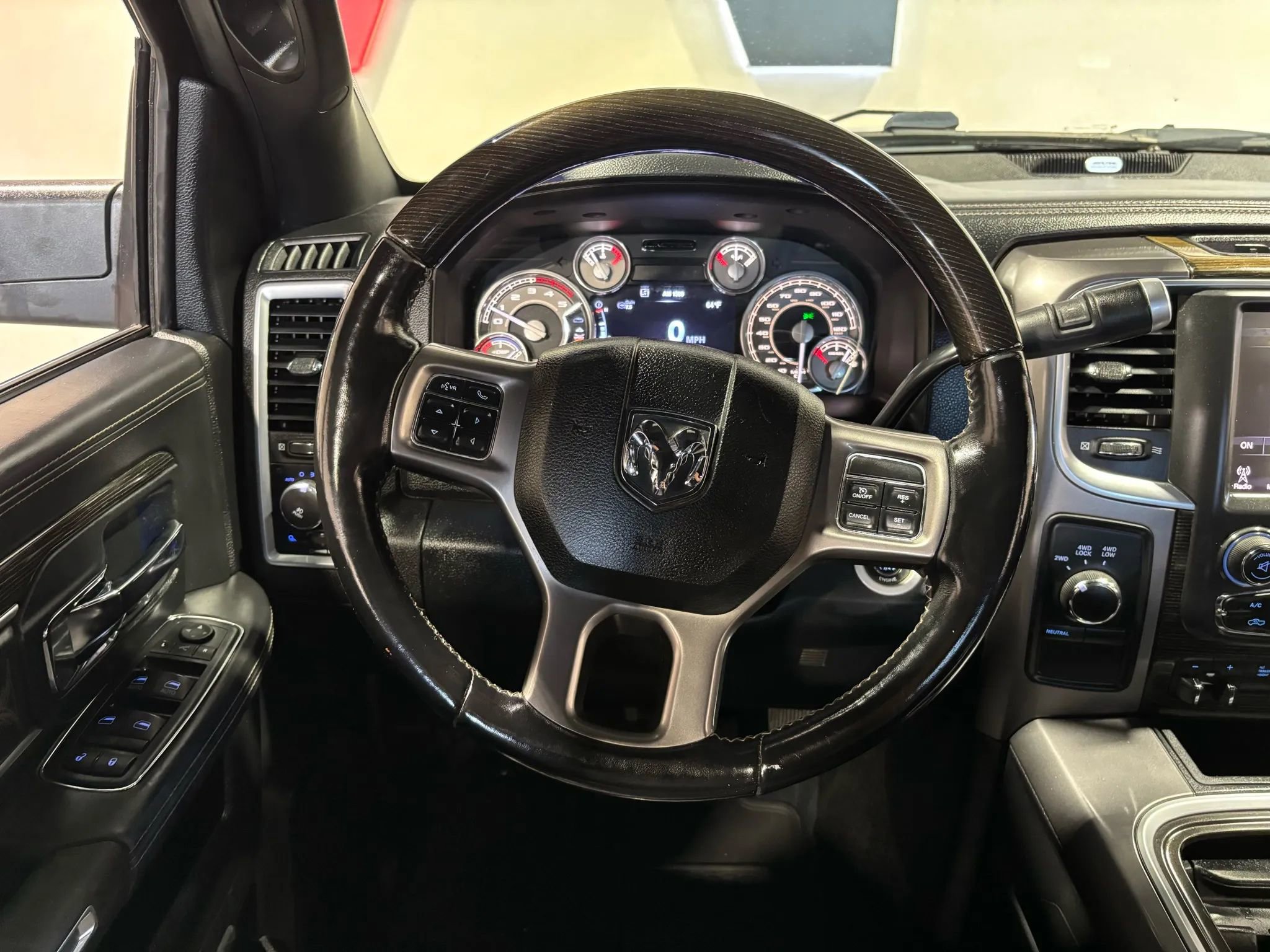 Used 2016 RAM 2500 Limited image 14