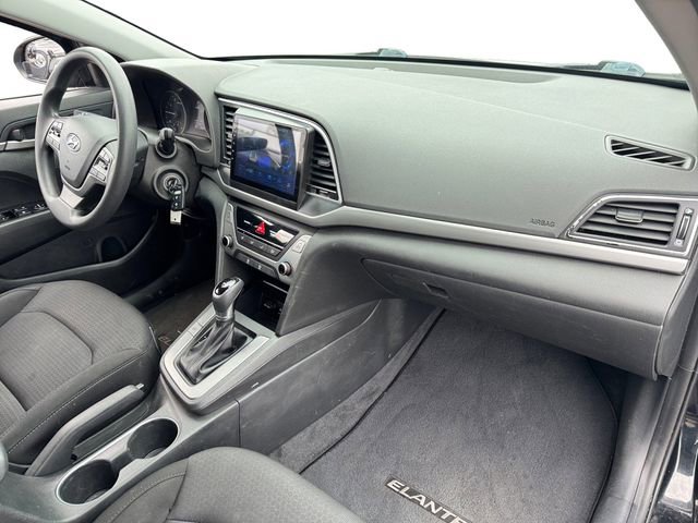 Used 2018 Hyundai Elantra SE image 11
