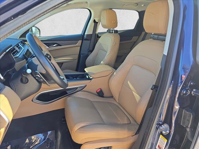 Certified 2023 Jaguar F-PACE S image 15