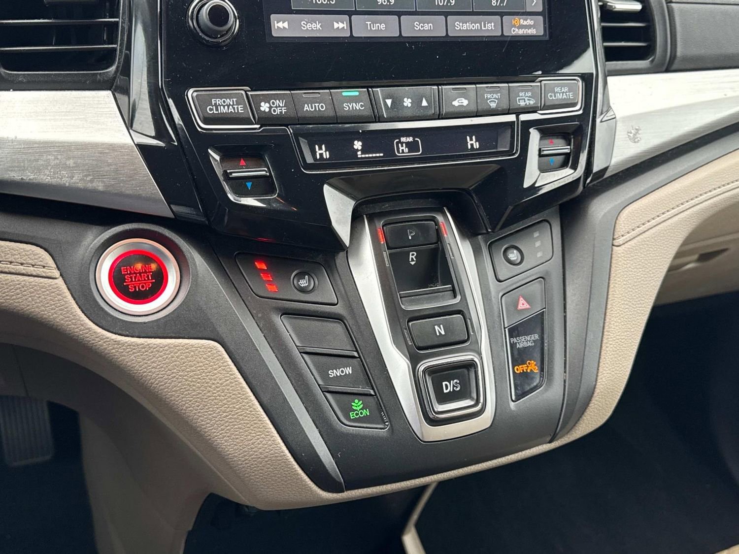 Used 2018 Honda Odyssey EX image 31