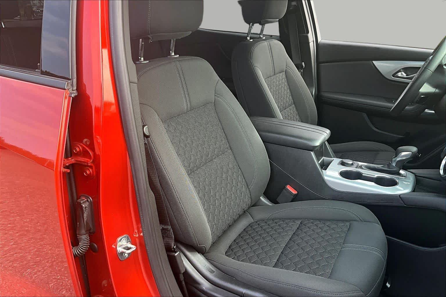Used 2021 Chevrolet Blazer LT FWD image 9
