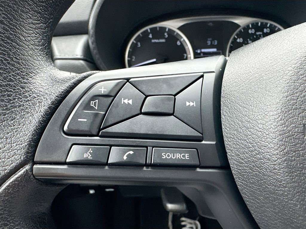 Used 2024 Nissan Versa S w/ Trunk Package image 9