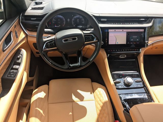 New 2026 Jeep Grand Cherokee L Summit w/ Rear Seat Video Group I image 30