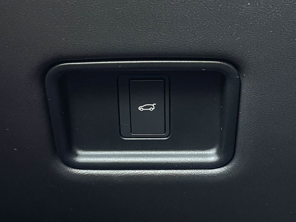 Used 2023 Land Rover Range Rover Sport SE image 46