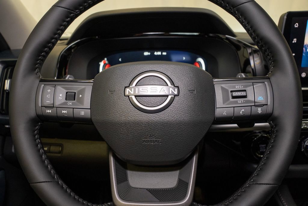 New 2026 Nissan Pathfinder SL image 14