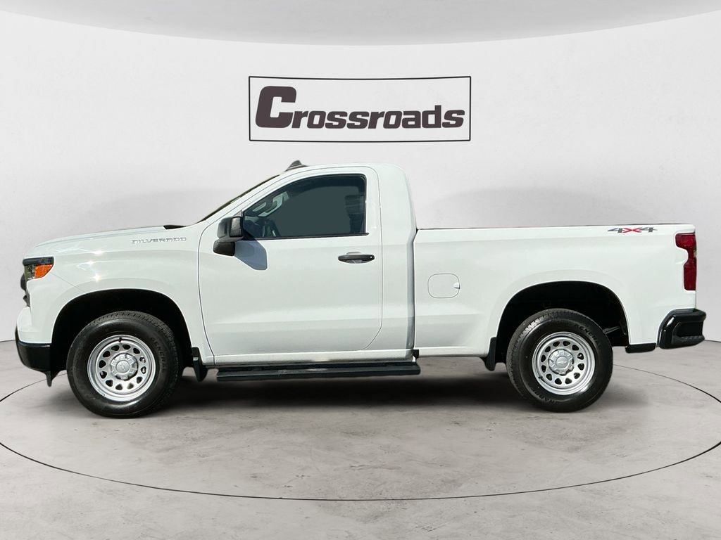 Used 2022 Chevrolet Silverado 1500 W/T w/ WT Value Package AWD/4WD image 2