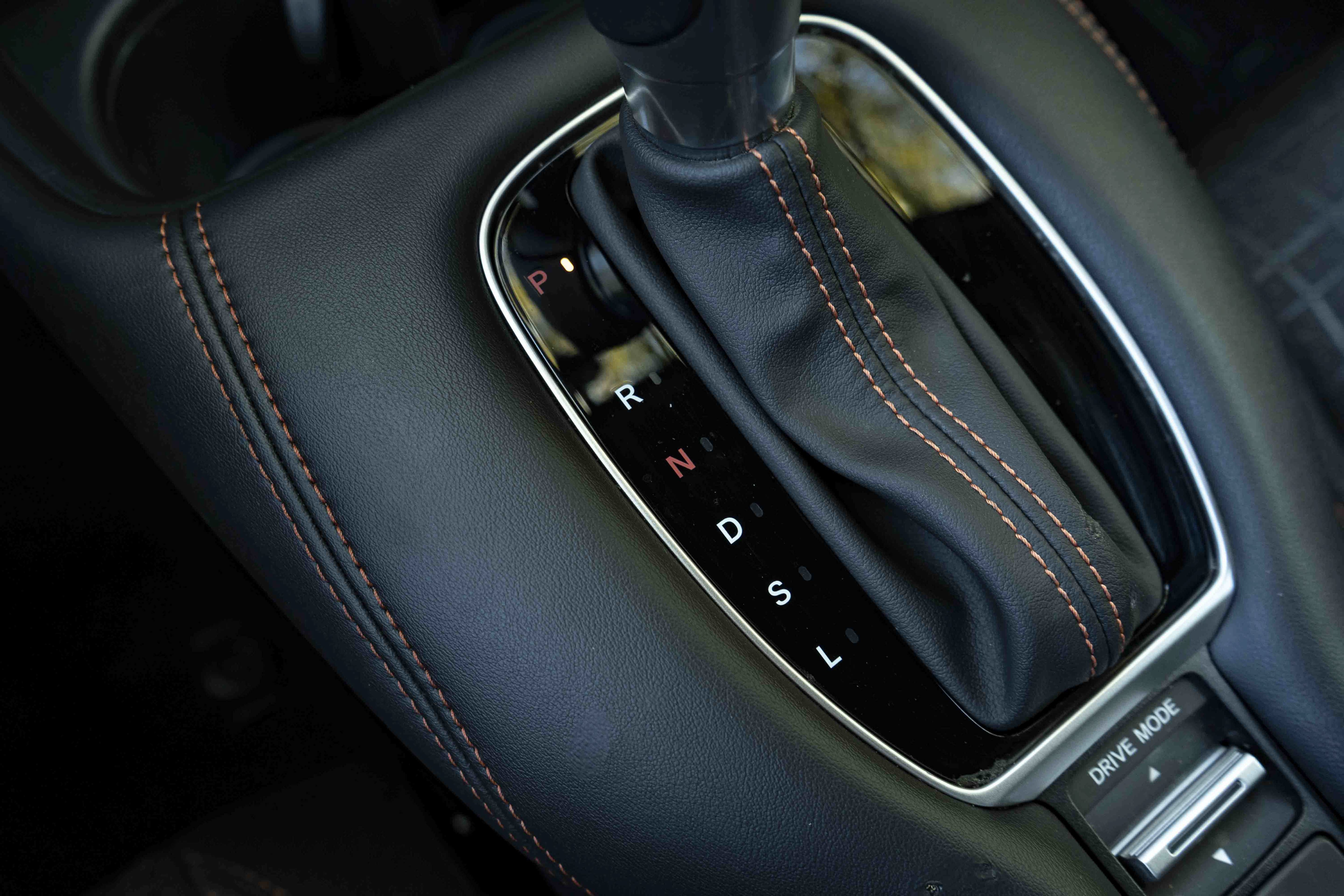 Certified 2025 Honda HR-V Sport image 30