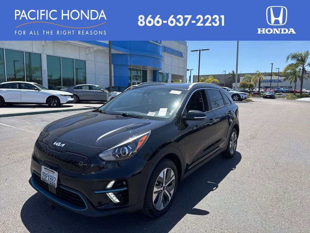 Used 2022 Kia Niro EX image 1